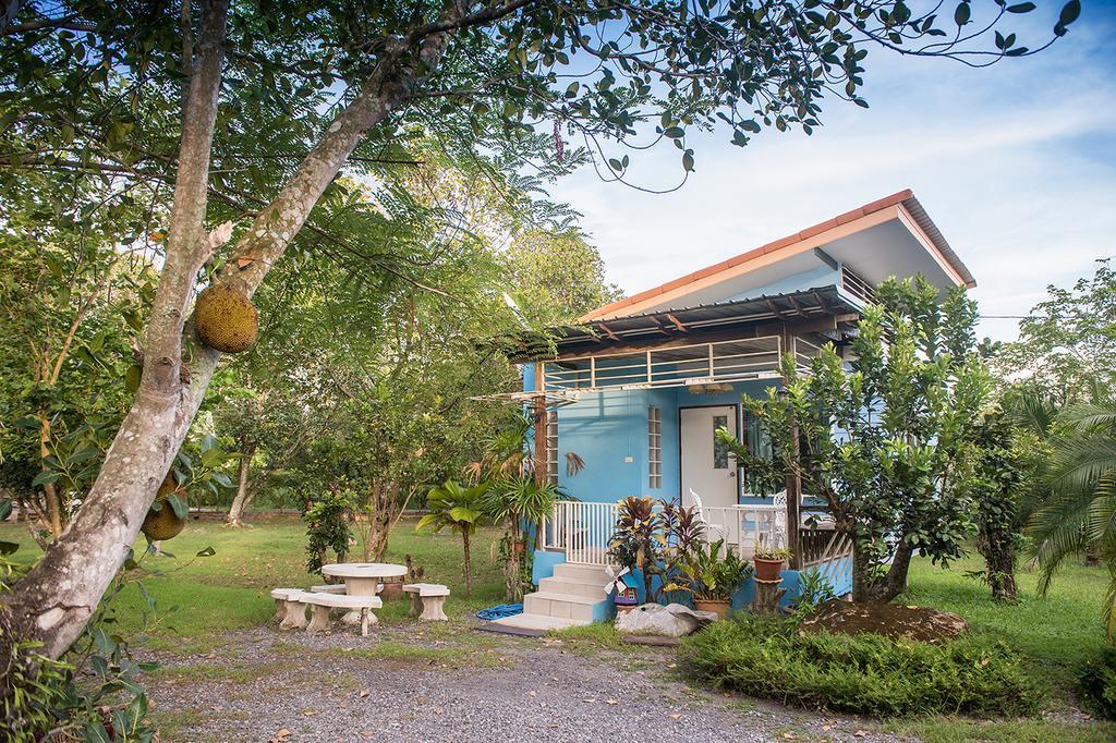 Poomvarin Resort Ban Wang Takhrai Exterior photo